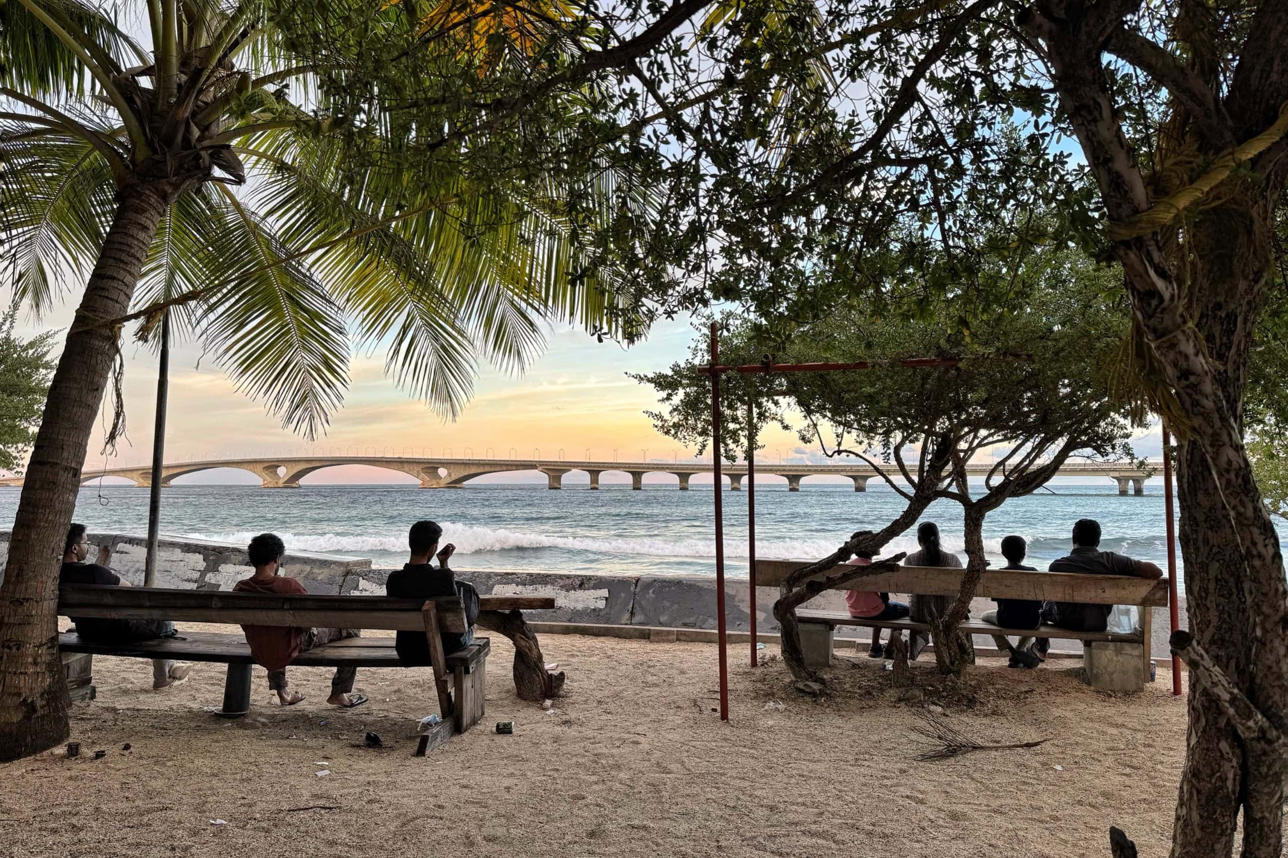 Sinamalé Bridge connecting islands in the Maldives